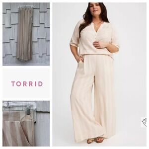 Torrid High Rise Pull On Wide Leg Challis Pants Dream Stripe Cement Beige Size 5